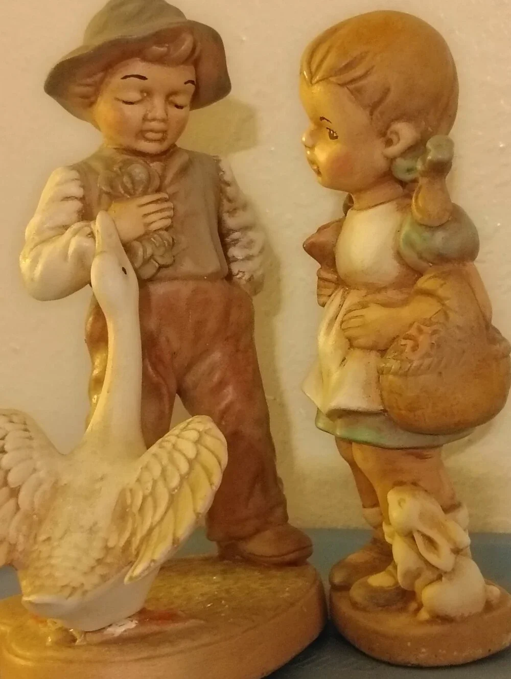 Charming Vintage 70's-80's Holland Mold Hand-Painted Ceramic Figurine Set! 🌾🦆